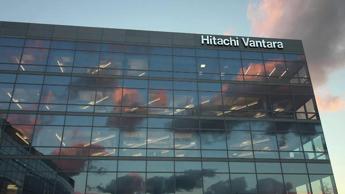 Innovazione nel Cloud Soluzioni Ucp di Hitachi Vantara con processori Amd