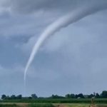 Maltempo si abbatte su Rovigo tromba daria e bomba dacqua su citta e provincia Video