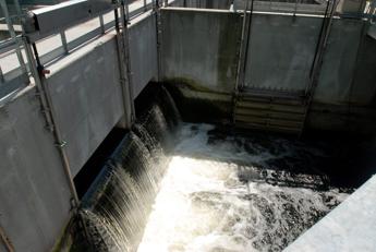 Medici Isde Acqua primo presidio di salute minacce da nuovi inquinanti