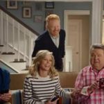 Modern Family la reunion nello spot di WhatsApp Video