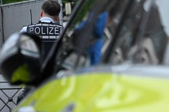 Morto lagente ferito nellattentato a Mannheim