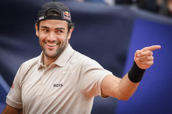 Atp Kitzbuhel Berrettini in semifinale De Alboran ko in due set