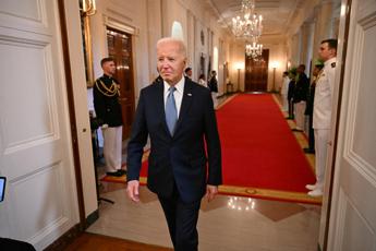 Biden ammette Ho fatto un casino. Ma i governatori dem lo sostengono