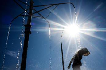 Caronte torna nel weekend sara di nuovo super caldo le previsioni meteo