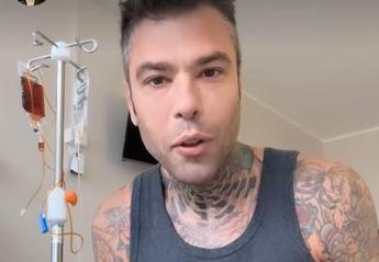 Fedez Nessun abuso di alcool e droghe sono ricoverato per emorragia interna