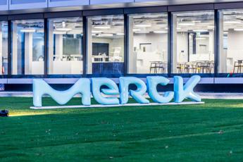 Merck al via programma Fertility benefit per favorire genitorialita