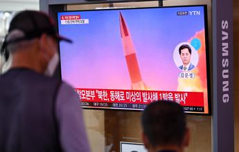 Nordcorea Pyongyang testa missile balistico piu potente potrebbe colpire gli Usa