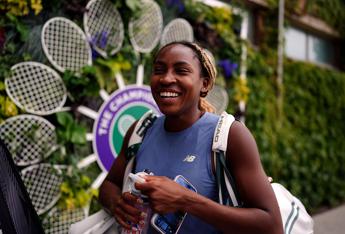 Parigi 2024 Coco Gauff portabandiera Usa con LeBron James