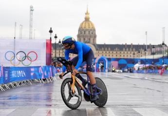 Parigi 2024 Ganna argento nella cronometro prima medaglia Italia