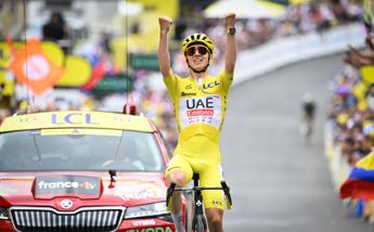 Tour de France Pogacar vince tappa 19 e ipoteca trionfo