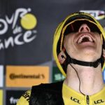 Tour de France implacabile Pogacar vince anche oggi davanti a Vingegaard