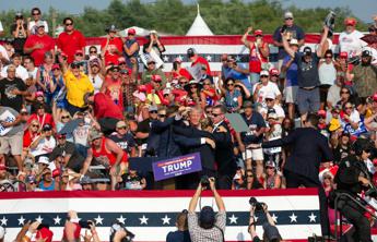 Trump il testimone Ho segnalato il cecchino polizia non si e mossa Video