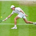 Wimbledon De Minaur vittoria e infortunio match point fatale Video