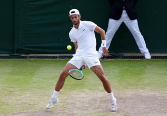 Wimbledon Musetti ai quarti di finale Perricard battuto in 4 set