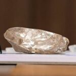 Diamante da 2.492 carati e il secondo piu grande mai trovato