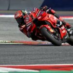 MotoGp Emilia Romagna Bagnaia cade a 7 giri dal termine