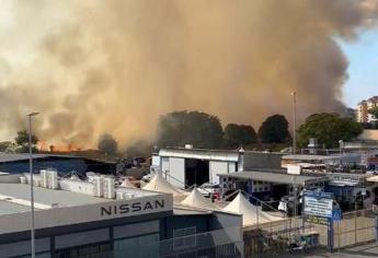 Roma vasto incendio a Cinecitta est quattro ustionati gravi