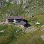 Sostenibilita ad alta quota in Val di Rabbi un rifugio 100 green