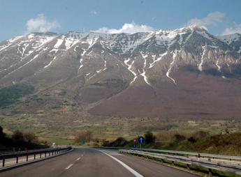 Trovato corpo sul Gran Sasso potrebbe essere ragazzo tedesco scomparso