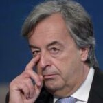 Burioni vs sindaca Potenza Picena Irresponsabile patrocinio a evento no vax