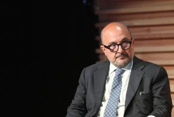 Caso Sangiuliano ministro valuta esposto in Procura