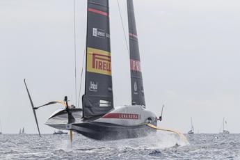 Louis Vuitton Cup Luna Rossa vince prima regata in finale contro Ineos