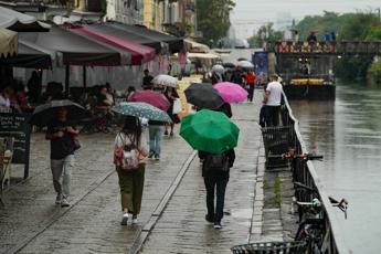 Maltempo oggi allerta meteo arancione in Lombardia pioggia da Milano a Roma