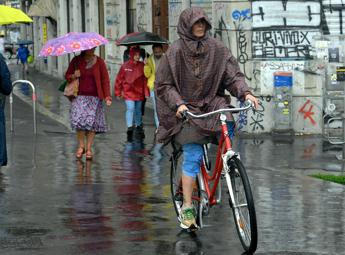 Meteo maltempo in arrivo oggi temporali e temperature giu. Allerta arancione in sei Regioni