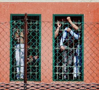 Milano evasi due fratelli dal carcere Beccaria Organizzarono rivolta di fine agosto