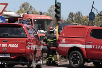 Milano smottamento in uno scavo uomo rimane sotto le macerie a Cinisello Balsamo