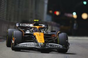 Norris domina il Gp di Singapore. Sul podio anche Verstappen e Piastri