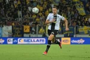 Parma Udinese 2 3 rimonta bianconera e primo posto in classifica