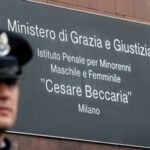 Rivolta nel carcere minorile Beccaria diversi contusi tra detenuti e agenti