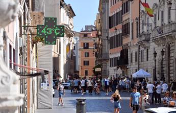 Roma residenti del centro storico Boom BB distrugge la nostra identita salviamo la citta