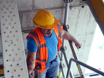 Sicurezza sul lavoro da oggi parte la patente a punti