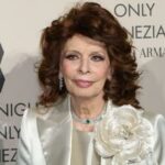 Sophia Loren compie 90 anni la diva italiana senza tempo che ha stregato Hollywood