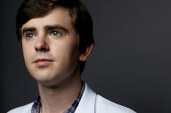 The Good Doctor ultima stagione su Rai 2. Highmore Fine riprese come il giorno del diploma