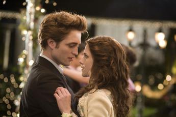 Twilight diventa una serie tv per Netflix stavolta pero a raccontare la storia e Edward