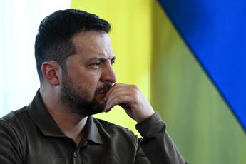 Ucraina Zelensky smonta il governo rischia anche Kuleba