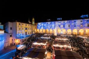 Ad Arezzo il piu grande villaggio tirolese dItalia