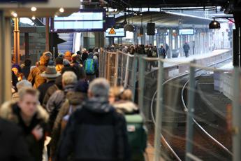 Allarme Virus Marburg ora e in Europa caso isolato alla stazione di Amburgo