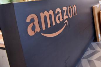 Amazon dal suo arrivo in Italia investiti piu di 20 mld euro