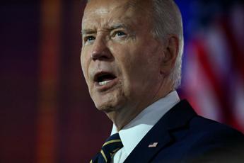 Biden gaffe su spazzatura di Trump la precisazione dopo le polemiche