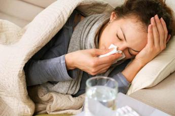 Come affrontare i primi sintomi dellinfluenza dalla prevenzione al trattamento