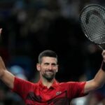 Djokovic batte Mensik e vola in semifinale a Shanghai. Ora affrontera Fritz