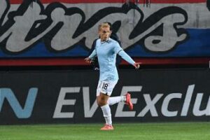 Europa League Twente Lazio 0 2 a segno Pedro e Isaksen