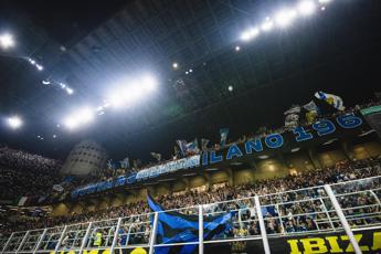 Inter Stella Rossa oggi curva spaccata dopo arresti