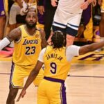 Lebron e Bronny James fanno la storia dellNba per la prima volta padre e figlio giocano insieme