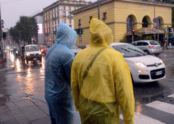 Maltempo allerta meteo anche oggi pioggia e vento forte sul Centro Nord