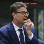 Manovra da Giorgetti operazione Robin Hood Contenti gli operai meno le banche